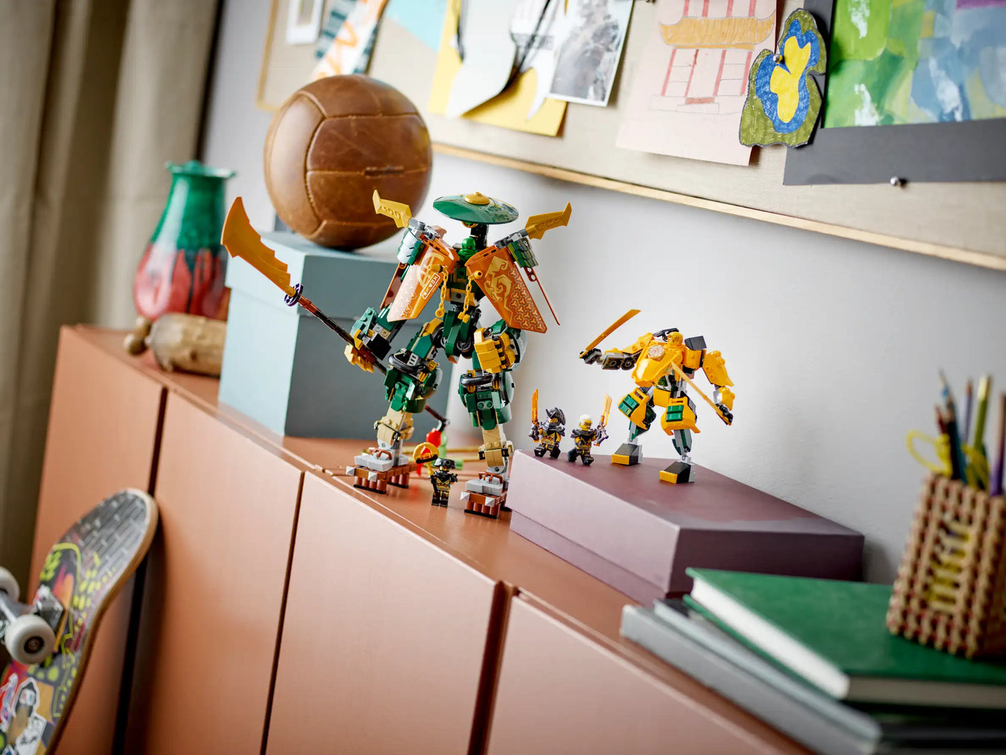 LEGO Ninjago Lloyd & Arin’s Ninja Team Mechs